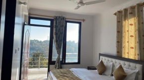 Scenic lake view retreat